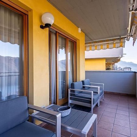 Wraparound Lake Views Bellavista Residence Campione dʼItalia Extérieur photo