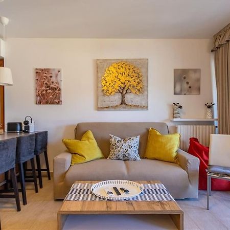 Wraparound Lake Views Bellavista Residence Campione dʼItalia Extérieur photo