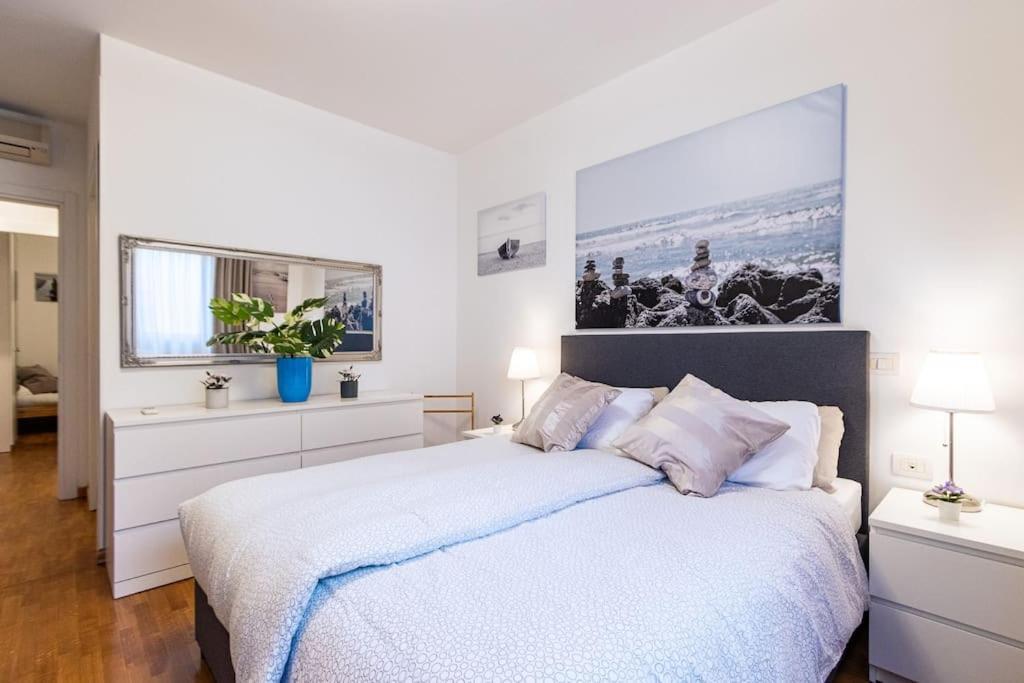 Wraparound Lake Views Bellavista Residence Campione dʼItalia Extérieur photo